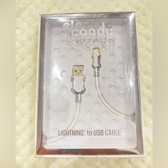 Type C Smart Chip Fast Charger Silver NWT - Picture 9 of 14